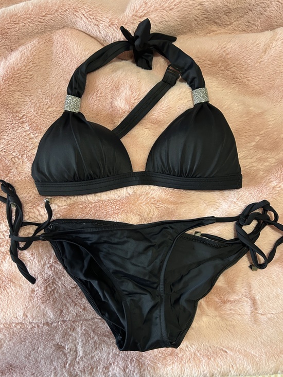 VENUS Other - VENUS Black Two-Piece Bikini Set with silver Accents